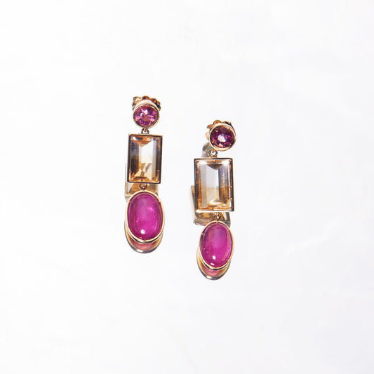 Pair of earrings with 18K yellow gold. Round and oval pink tourmaline and rectangular citrine.